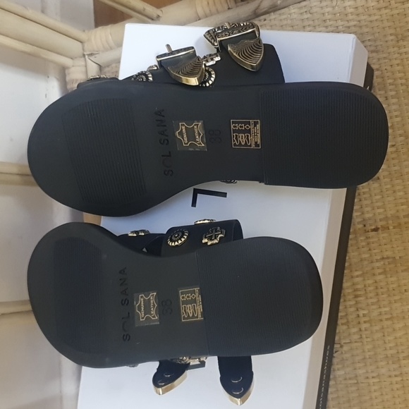 🖤 Sol - Sana Eastwood Slides 🖤 - Picture 10 of 10